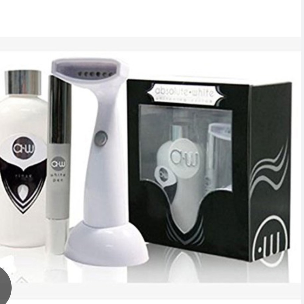 NWT Absolute White Whitening System